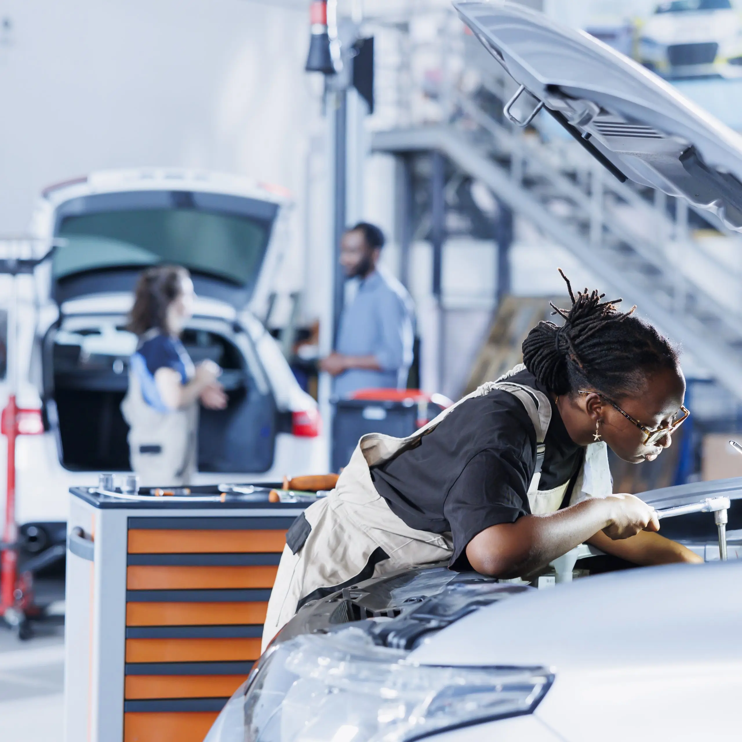 UK Trader Looking To Navigate the French Automotive Industry & Regulations? Here’s How To Stay in the Driving Seat
