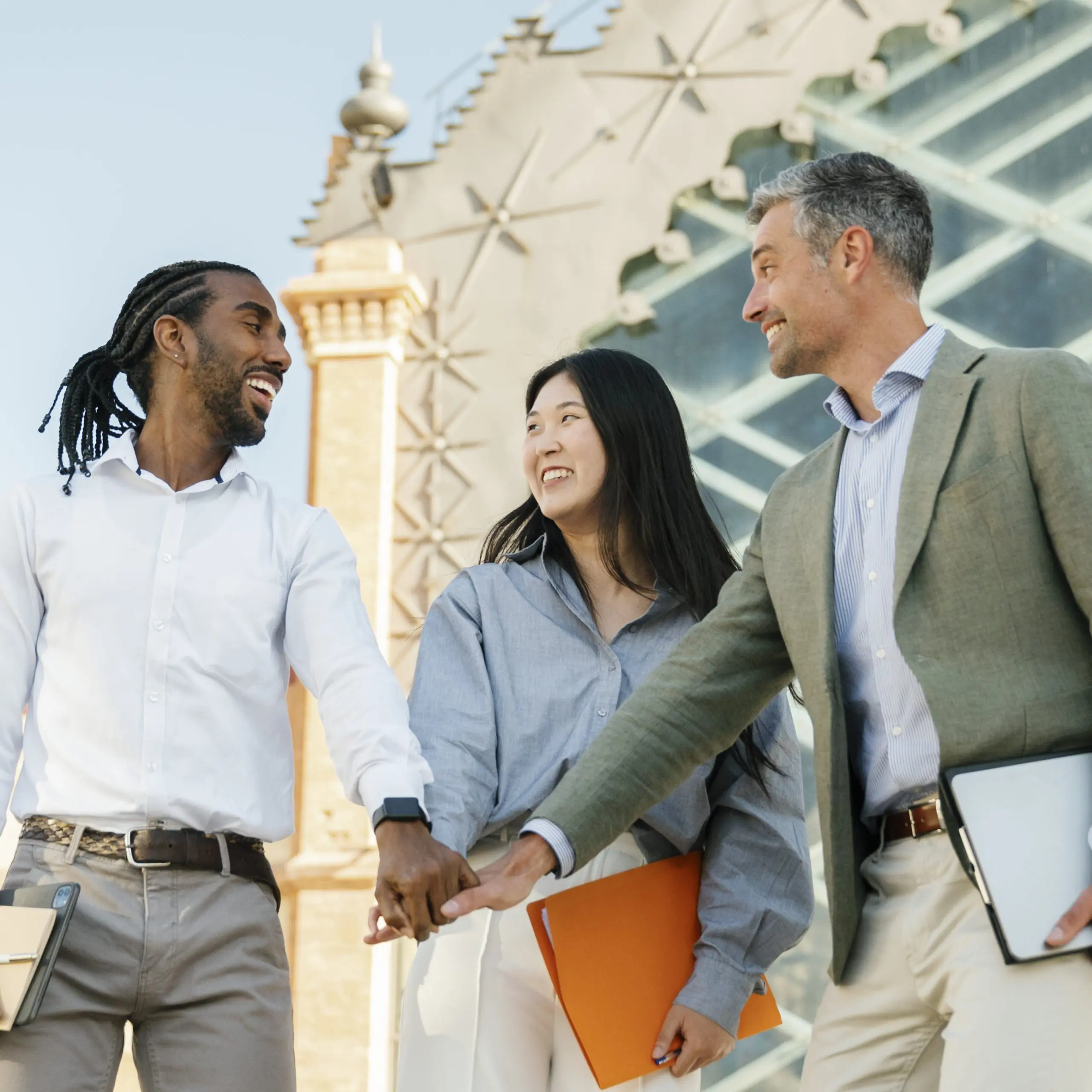 Managing customs broker relationships